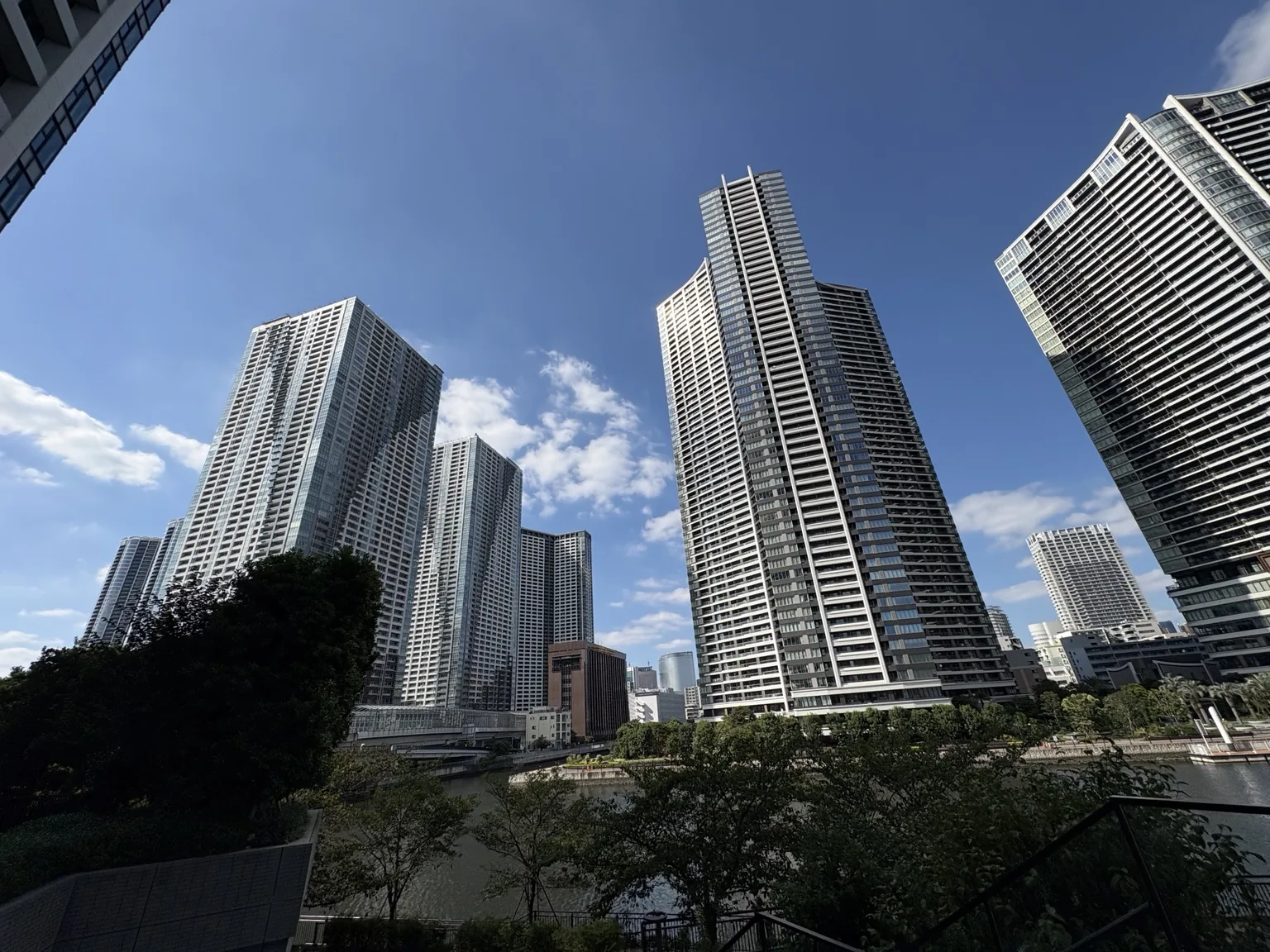 Park Tower Kachidoki South and neighboring residential towers seen across the canal
